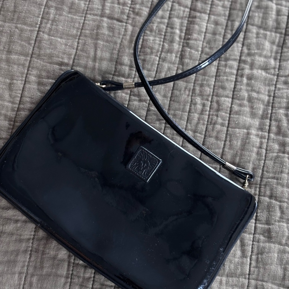 Elegant Black Women's Bag